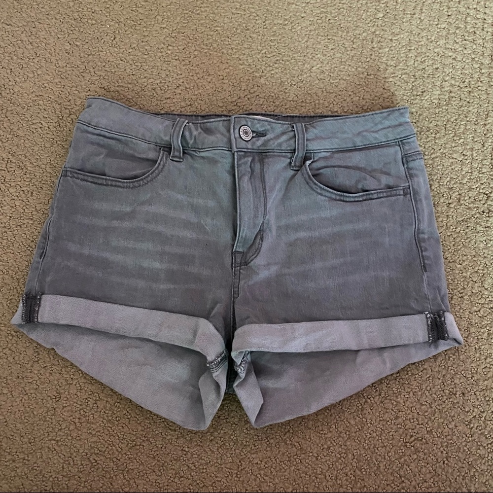Gray super stretch PacSun shorts